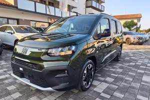 FIAT Qubo L 1.5 BlueHdi 130 CV AT8 7 POSTI LA PR