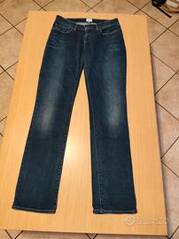 Levis curve  iW 31