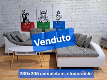 Divano living design + tavolino TUTTO SFODERABILE