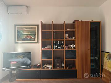 Mobile soggiorno modulare in finitura ciliegio