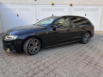 Audi A4 Avant S line 40 TDI quattro