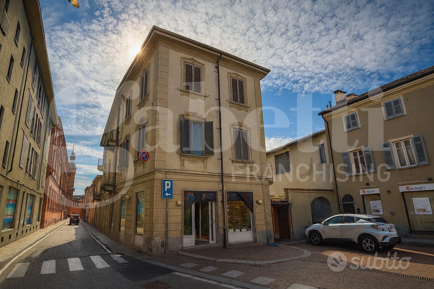 Apartment in Chieri, Torino - Vista 2