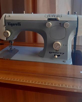 Macchina da cucire vigorelli