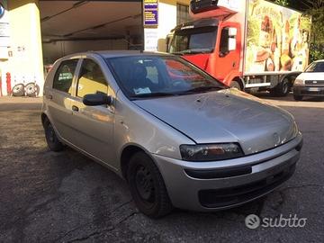 Ricambi Fiat Punto 2 serie 5 porte colori vari
