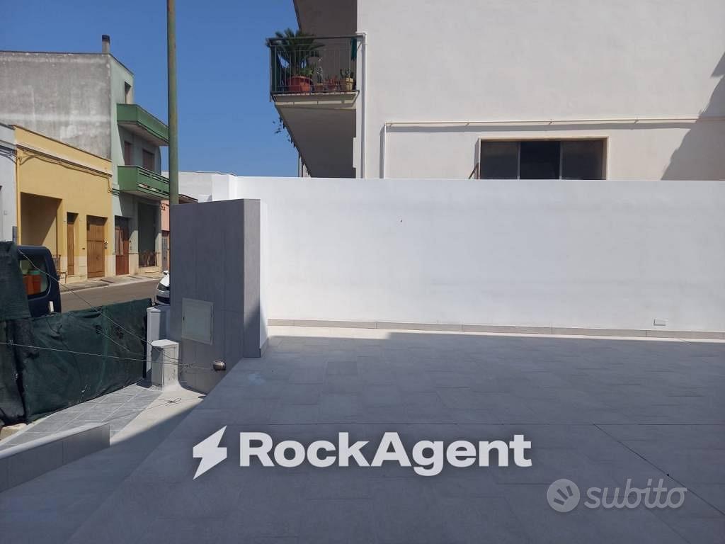 Immobile di 350 m² a Ruffano - Altro