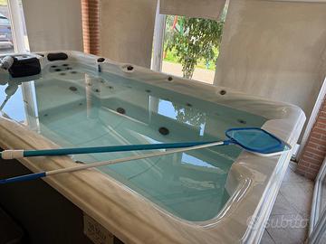 Piscina spa e sport