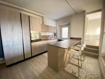 CASA INDIPENDENTE A LONATO DEL GARDA