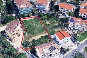 Terreno di 1276 m² a Pescara