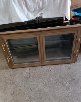 finestra in alluminio