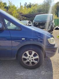 Parafango destro OPEL ZAFIRA del 2003