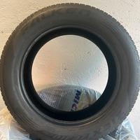 Gomme 225/55/18