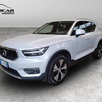 VOLVO XC40 - XC40 1.5 t3 Momentum 163cv auto my21