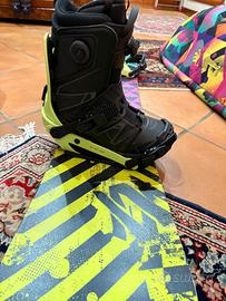 Scarponi Salomon 43,5 attacchi snow Snowboard