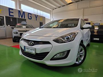 Hyundai i30 1.4 benzina