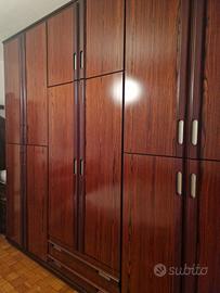 Camera con possibilità di ritiro gia' smontata.