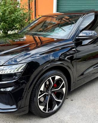 Audi Q8 50 TDI 286 CV quattro tiptronic Sport