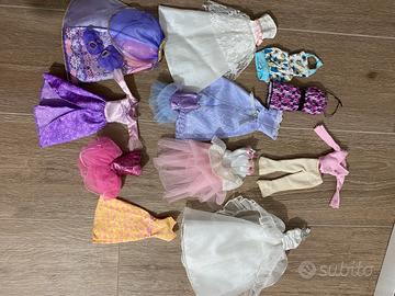 Abiti e accessori per barbie principessa