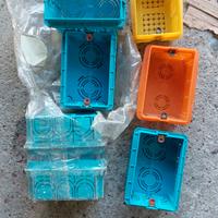 Scatole elettriche da incasso 3 moduli