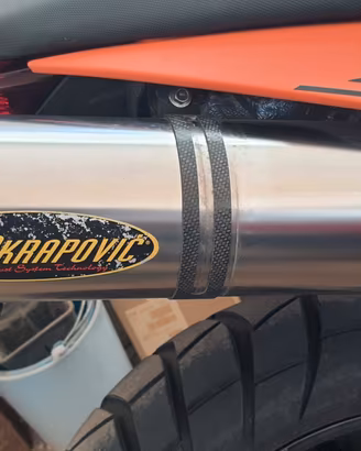 Terminali scarico Akrapovic SuperDuke 990 LC8 MK1
