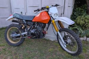 Suzuki DR 500 1983