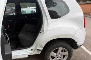 Dacia Duster 1.6 benzina