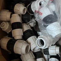 Raccordi per tubi d acqua