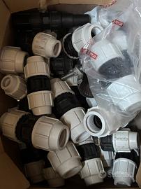 Raccordi per tubi d acqua