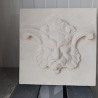 Mascherone in pietra