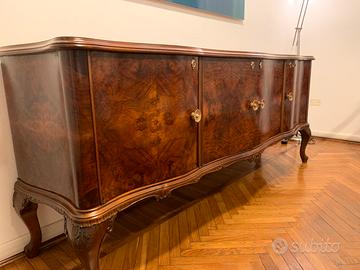 Mobile antico  in noce 4 ante  restaurato