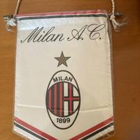Gagliardetto MILAN vintage