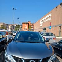 NISSAN QASHQAI SUV 1.5 DIESEL EURO 6B ANNO 2017.