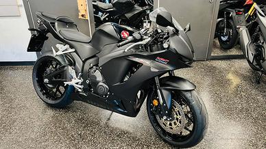 Honda CBR 600 RR ULTIMO MODELLO SCARICO OMOLOGATO 