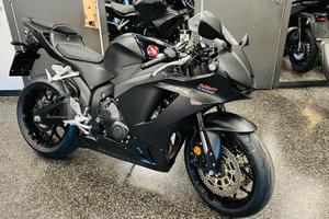 Honda CBR 600 RR ULTIMO MODELLO SCARICO OMOLOGATO 