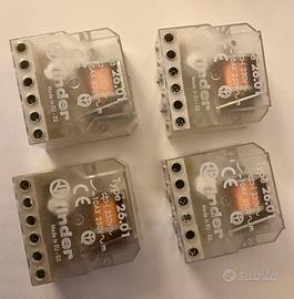 4 relè finder 26.01  1 uscita bobina 220V AC