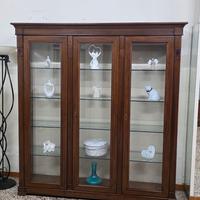 vetrina in legno massello 