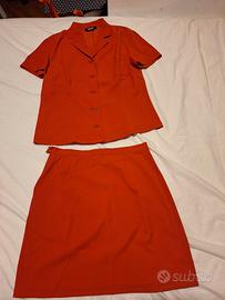 tailleur rosso