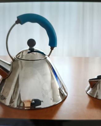 ALESSI: teiera con bricco per il latte 
