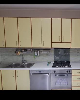 cucina in legno, artigianale