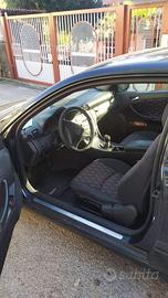 Mercedes C220 Sport coupe CDI 2002