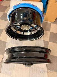 Cerchi Ducati Diavel Carbon come nuovi 870 €