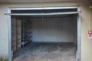 Garage con accesso carrabile
