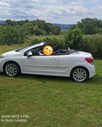 Peugeot 207 CC Feline – Eleganza e piacere
