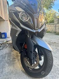 Kymko dowtown 350