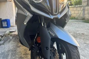 Kymko dowtown 350