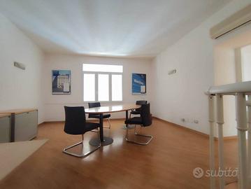 Immobile di 120 m² con 4 locali a Terni