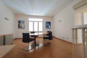 Immobile di 120 m² con 4 locali a Terni