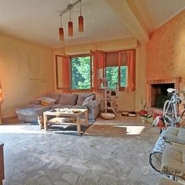 Appartamento al primo piano con garage, B/123