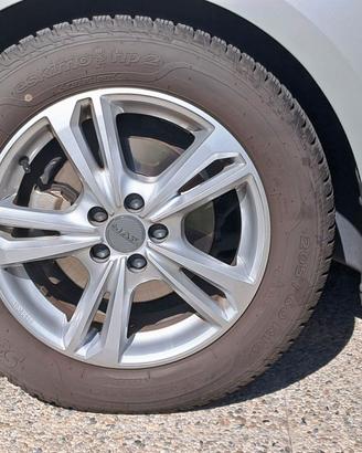 SET GOMME E CERCHIONI