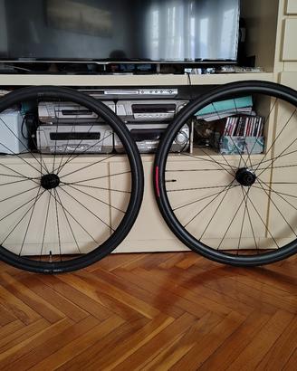Ruote DT Swiss R470 disk nuove