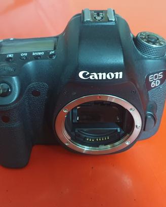 Canon EOS 6D + obbiettivi + accessori